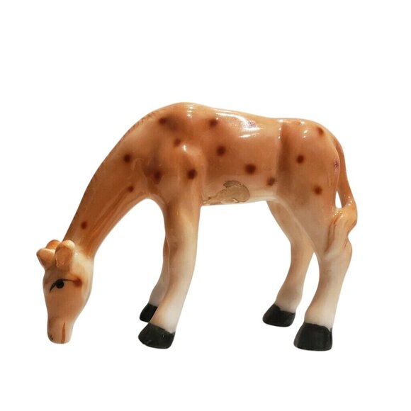 Vintage Bone China Ceramic Giraffe Figurine Taiwan Collectible - Picture 1 of 6
